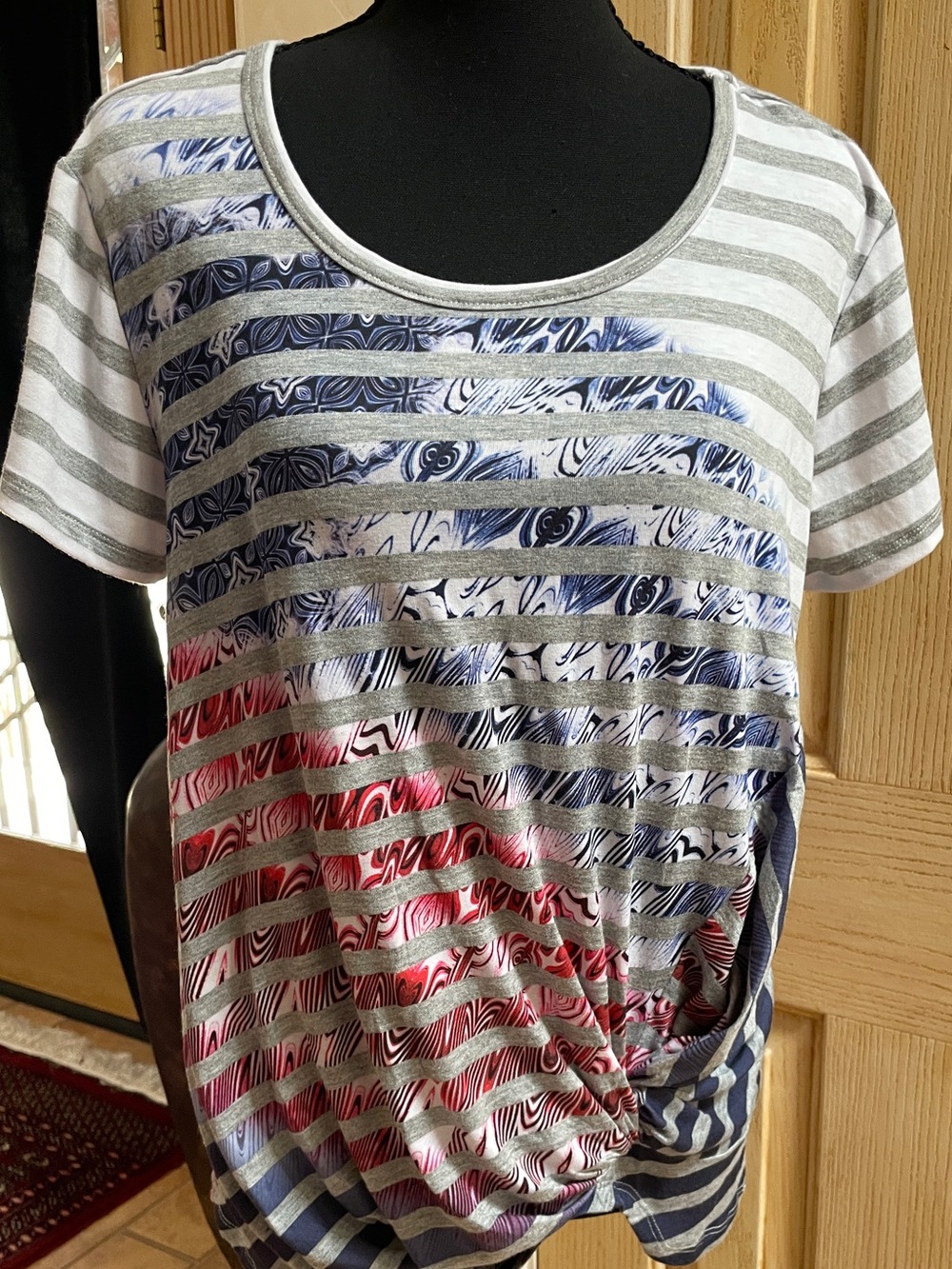 One World twist tee